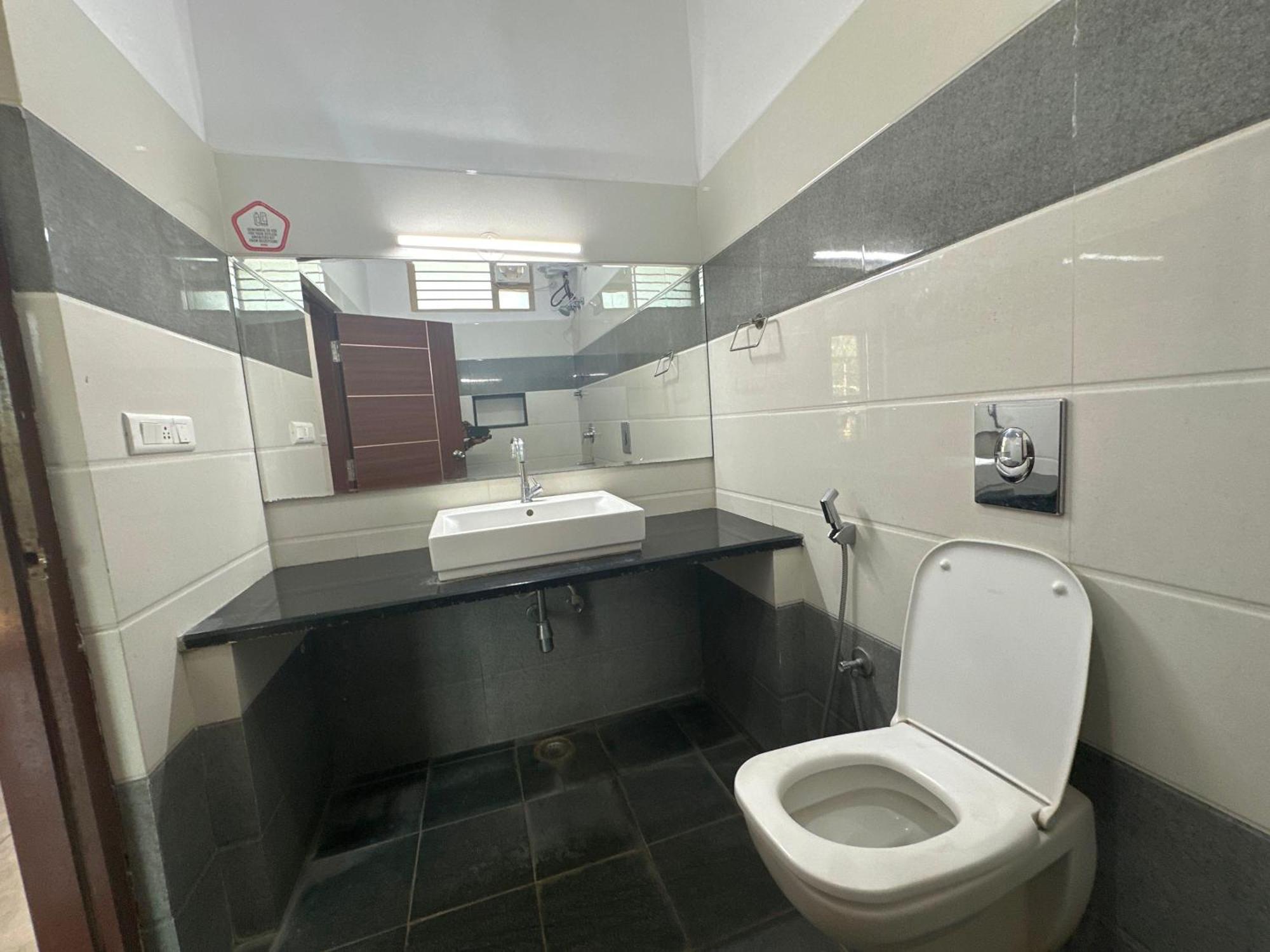 Super Hotel O Sar Residency Nanjangud Esterno foto